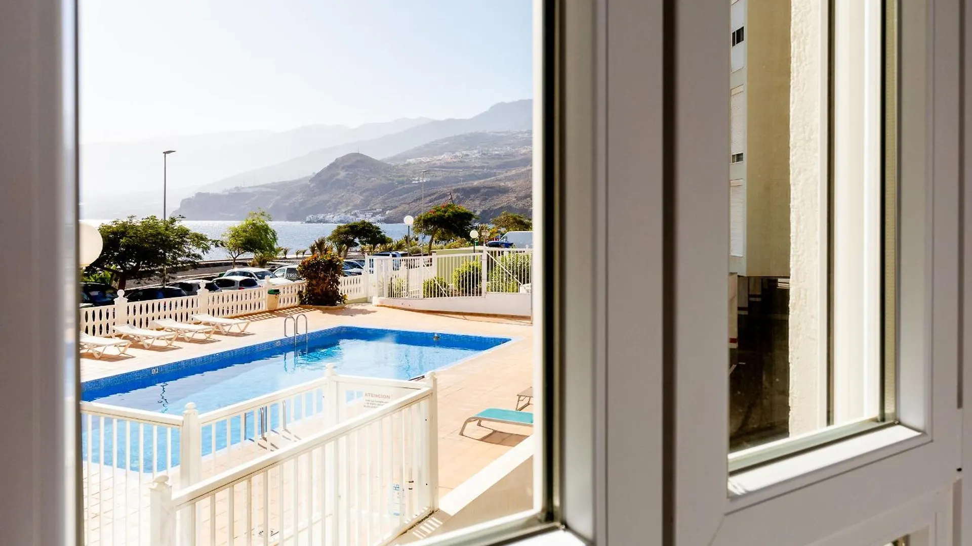Beachfront With Communal Swimming Pool And Parking Radazul 0*,  Spain